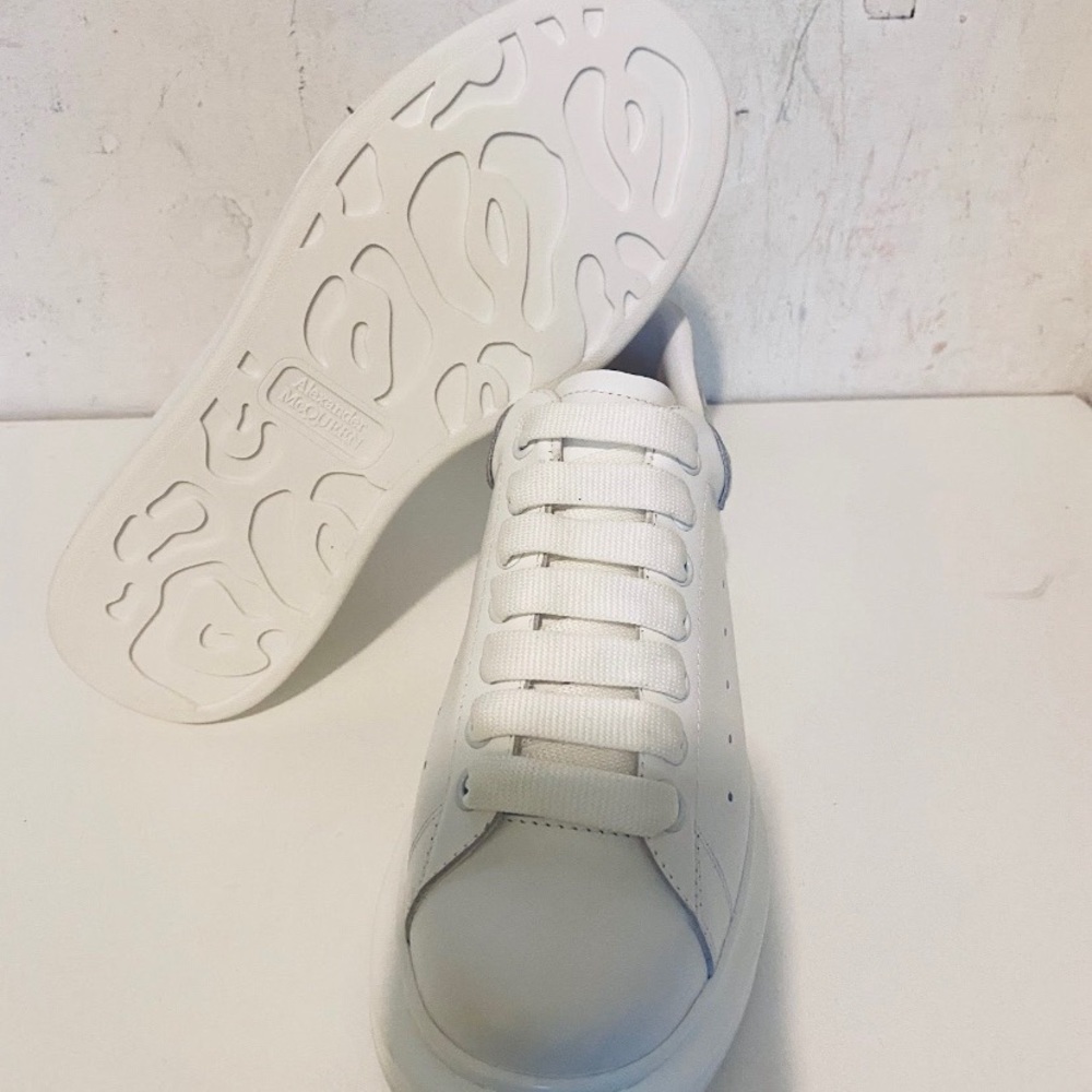 SIZE 37 Alexander McQueens
